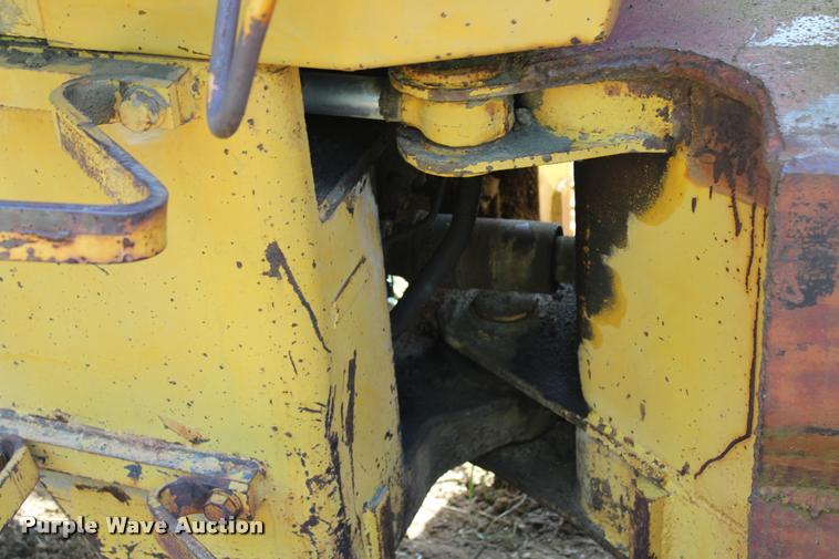 image for item K1965 1974 Caterpillar 920 wheel loader
