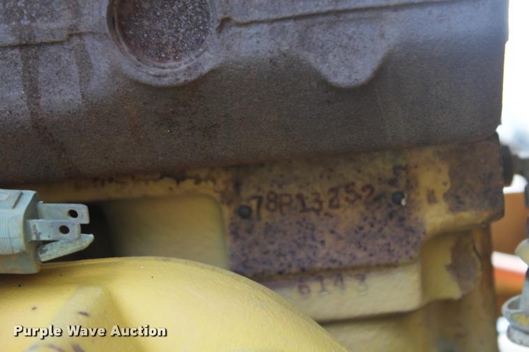 image for item K1965 1974 Caterpillar 920 wheel loader