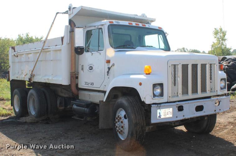 image for item K1969 1997 International 2554 dump truck