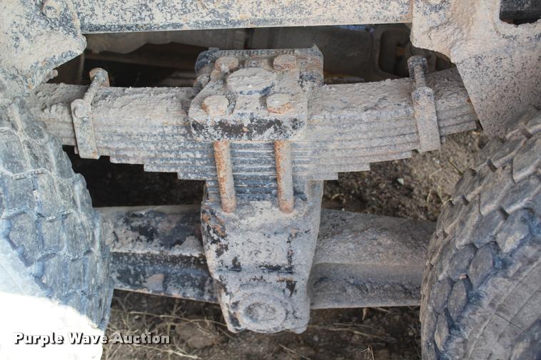 image for item K1969 1997 International 2554 dump truck