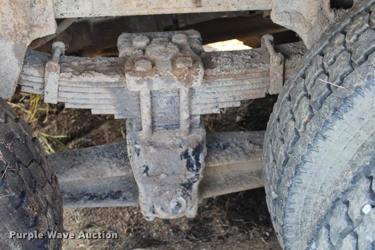 image for item K1969 1997 International 2554 dump truck