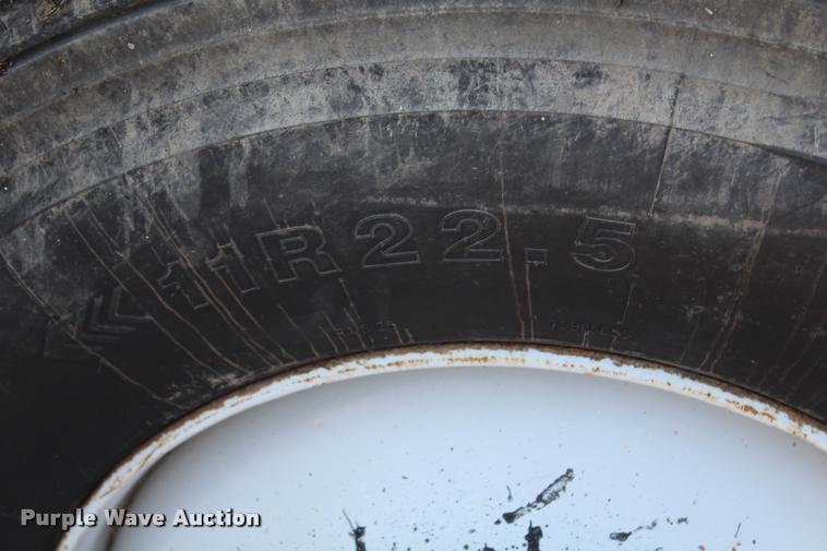 image for item K1969 1997 International 2554 dump truck