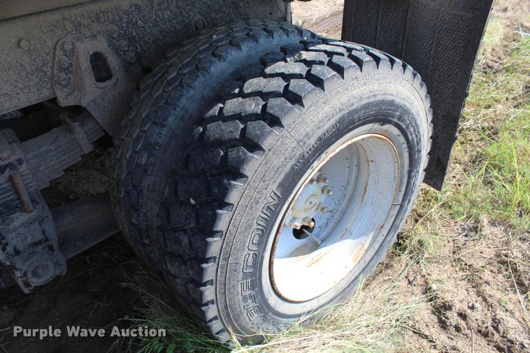 image for item K1969 1997 International 2554 dump truck