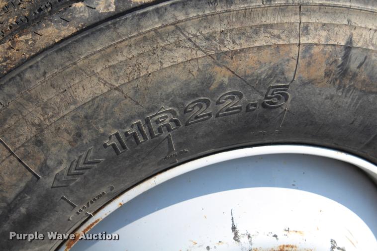 image for item K1969 1997 International 2554 dump truck