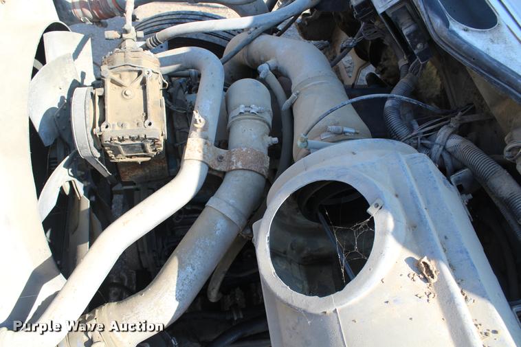 image for item K1969 1997 International 2554 dump truck