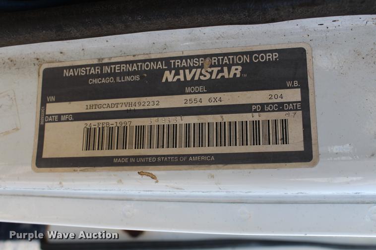 image for item K1969 1997 International 2554 dump truck