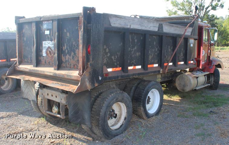 image for item K1970 1995 International 9200 dump truck