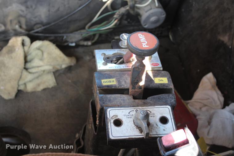 image for item K1970 1995 International 9200 dump truck