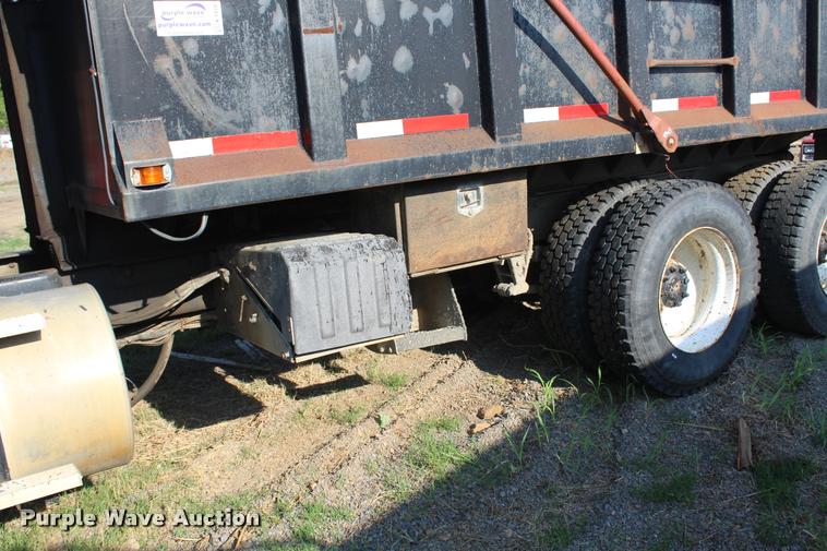 image for item K1970 1995 International 9200 dump truck