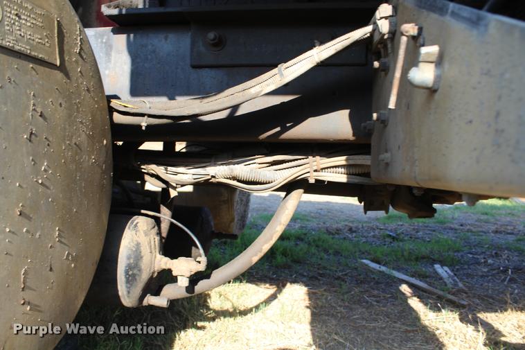 image for item K1970 1995 International 9200 dump truck