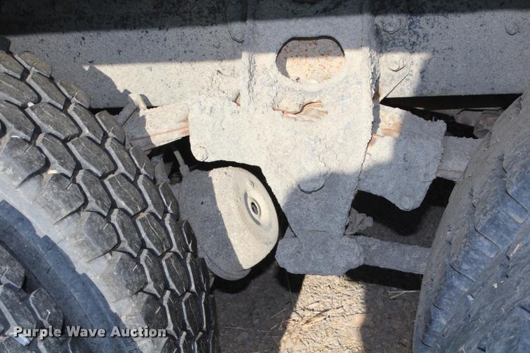 image for item K1970 1995 International 9200 dump truck