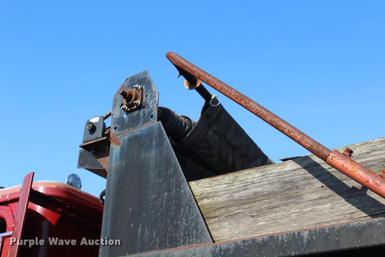 image for item K1970 1995 International 9200 dump truck