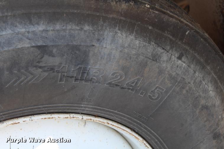 image for item K1971 1995 International 9400 dump truck