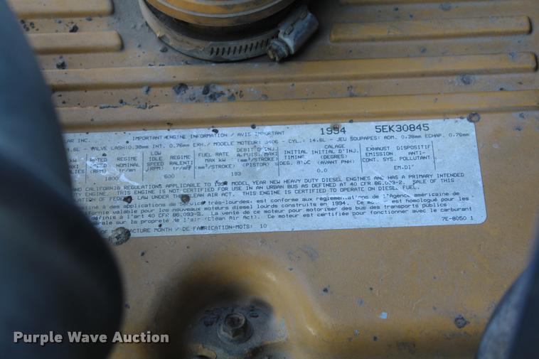 image for item K1971 1995 International 9400 dump truck