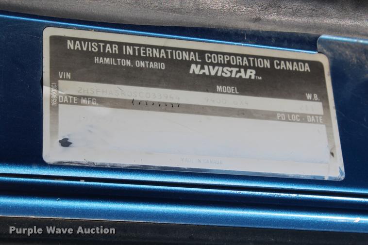 image for item K1971 1995 International 9400 dump truck