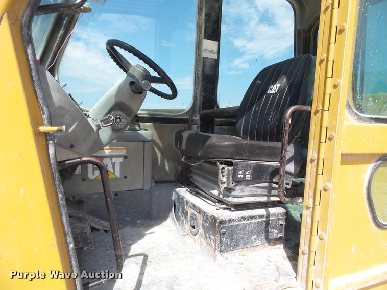image for item K3709 1999 Caterpillar TH103 telehandler