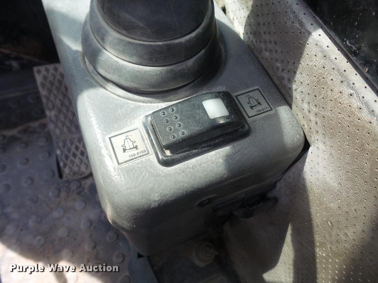 image for item K3709 1999 Caterpillar TH103 telehandler