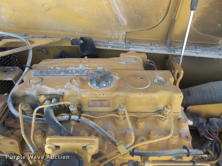 image for item K3709 1999 Caterpillar TH103 telehandler