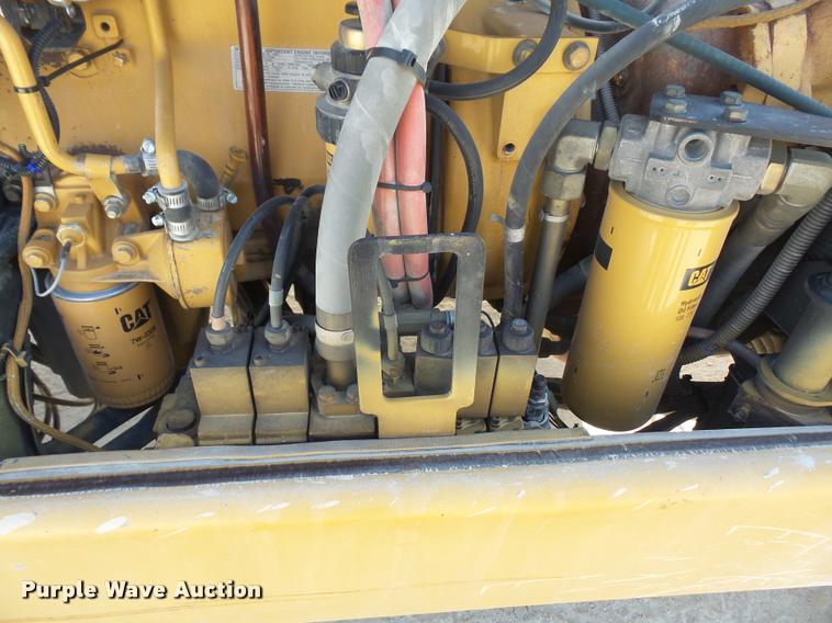 image for item K3709 1999 Caterpillar TH103 telehandler