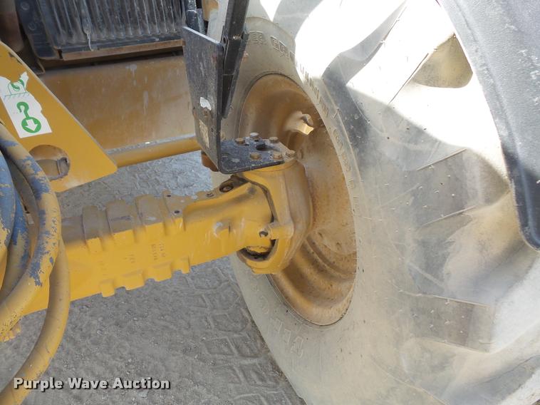 image for item K3709 1999 Caterpillar TH103 telehandler