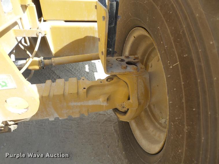image for item K3709 1999 Caterpillar TH103 telehandler