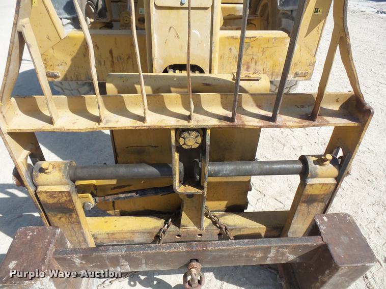 image for item K3709 1999 Caterpillar TH103 telehandler