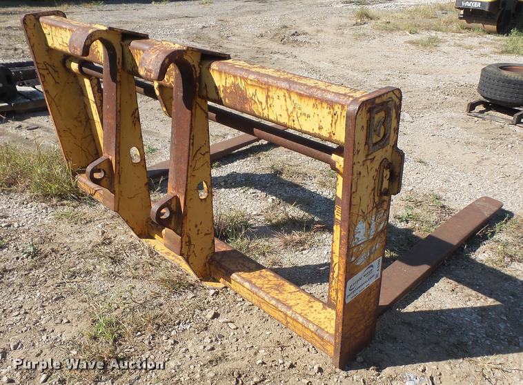 Balderson wheel loader pallet forks in Bucyrus, KS Item K3720 sold