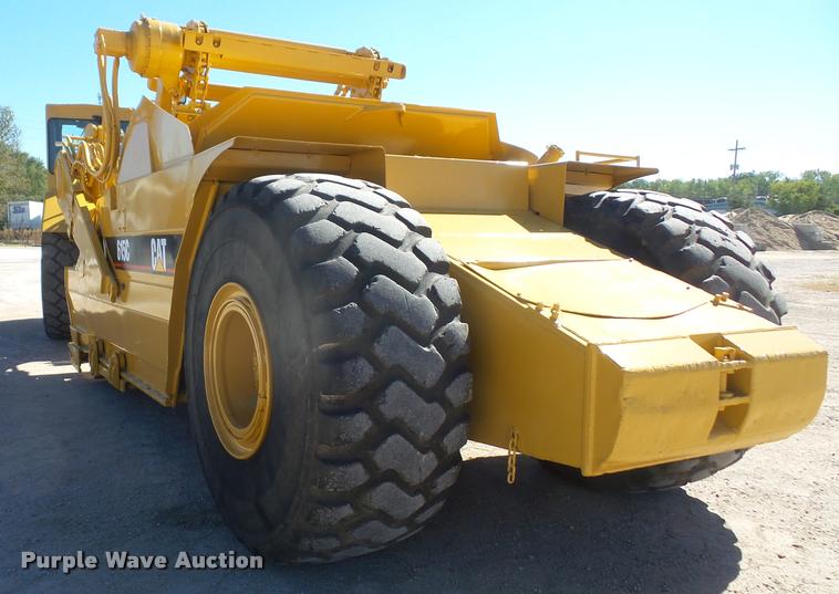 image for item K3729 2003 Caterpillar 615C Series II elevating scraper