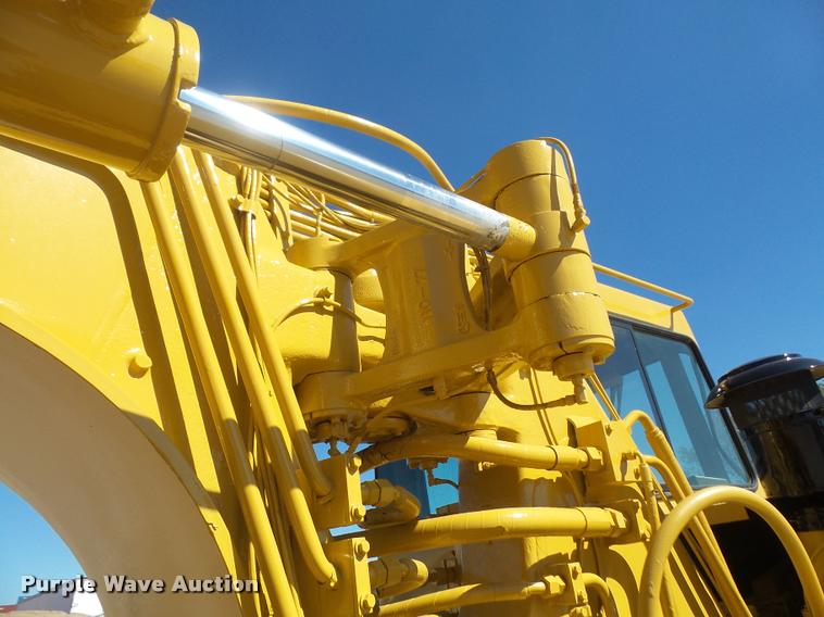 image for item K3729 2003 Caterpillar 615C Series II elevating scraper