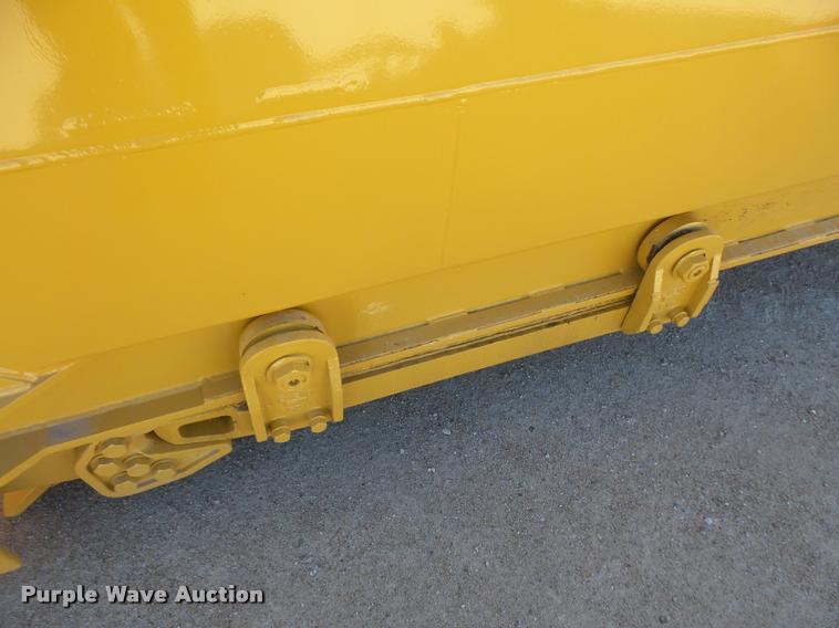 image for item K3729 2003 Caterpillar 615C Series II elevating scraper