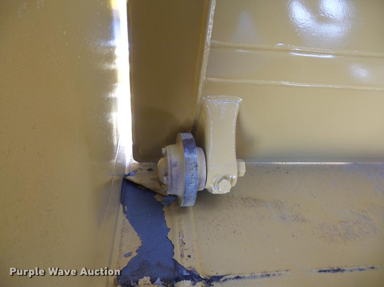 image for item K3729 2003 Caterpillar 615C Series II elevating scraper