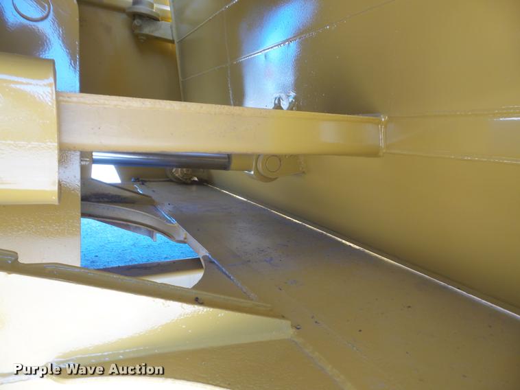 image for item K3729 2003 Caterpillar 615C Series II elevating scraper