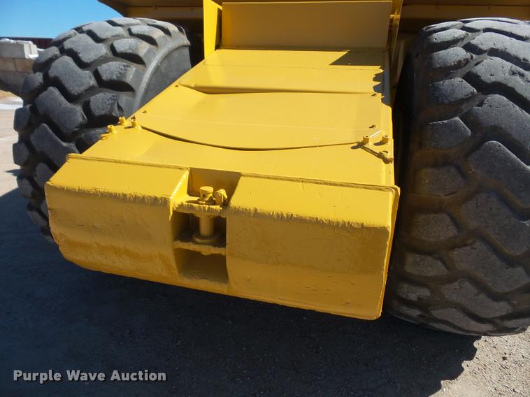 image for item K3729 2003 Caterpillar 615C Series II elevating scraper