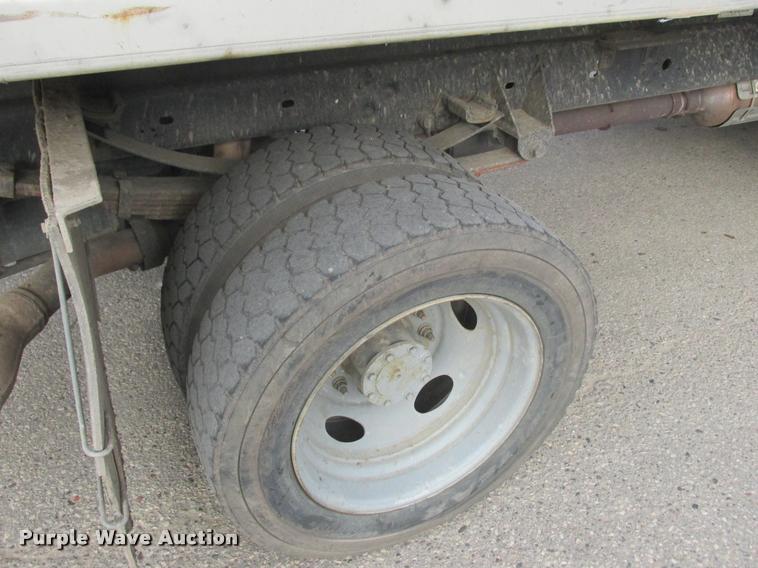 image for item K4226 2008 Ford F450 Super Duty XL dump truck