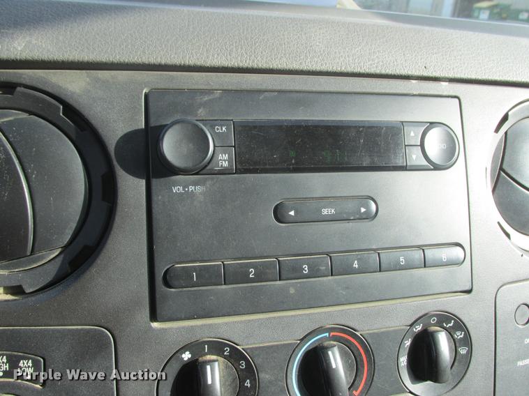 image for item K4226 2008 Ford F450 Super Duty XL dump truck