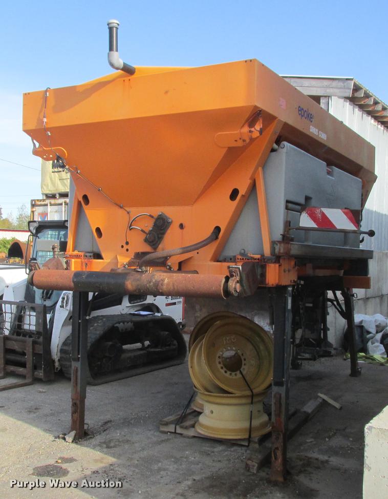 image for item K4231 2003 Epoke SH4400 spreader