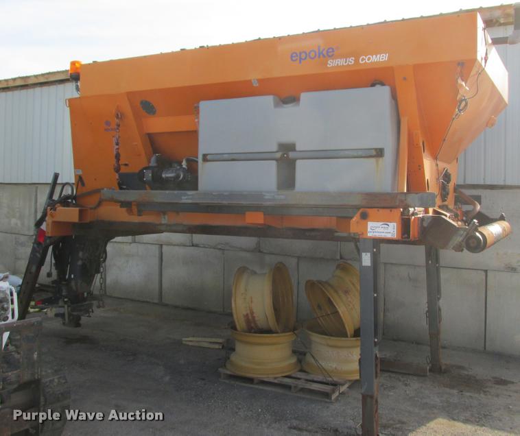 image for item K4231 2003 Epoke SH4400 spreader