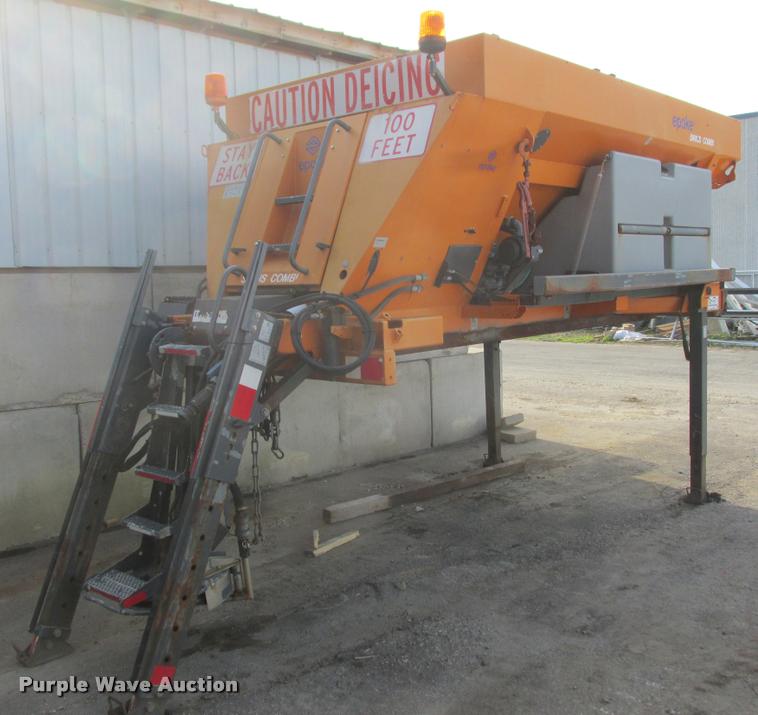 image for item K4231 2003 Epoke SH4400 spreader