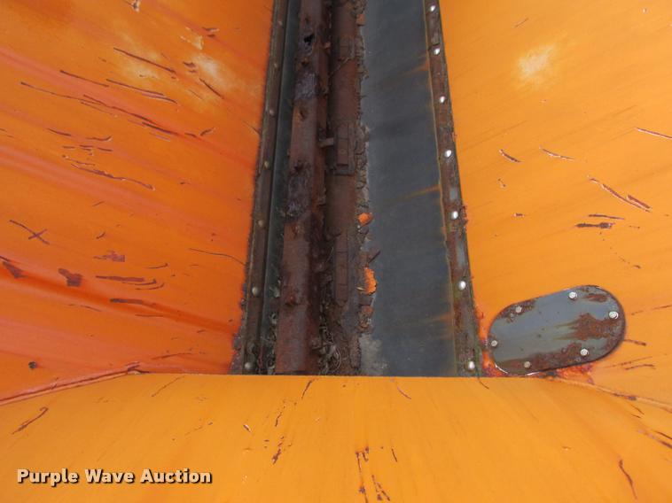 image for item K4231 2003 Epoke SH4400 spreader