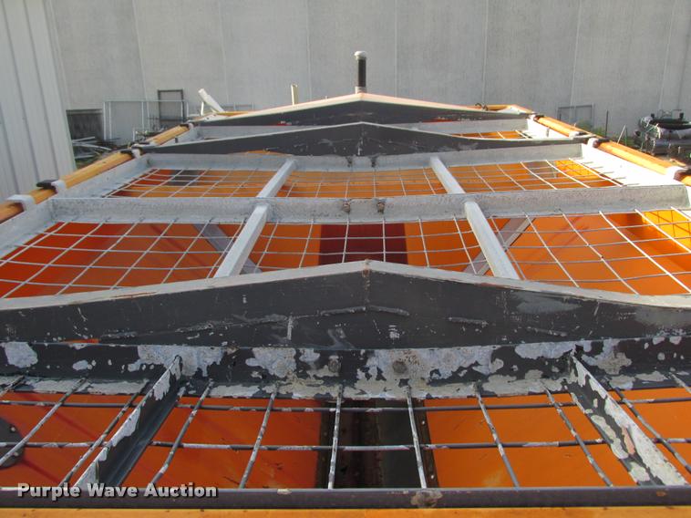 image for item K4231 2003 Epoke SH4400 spreader