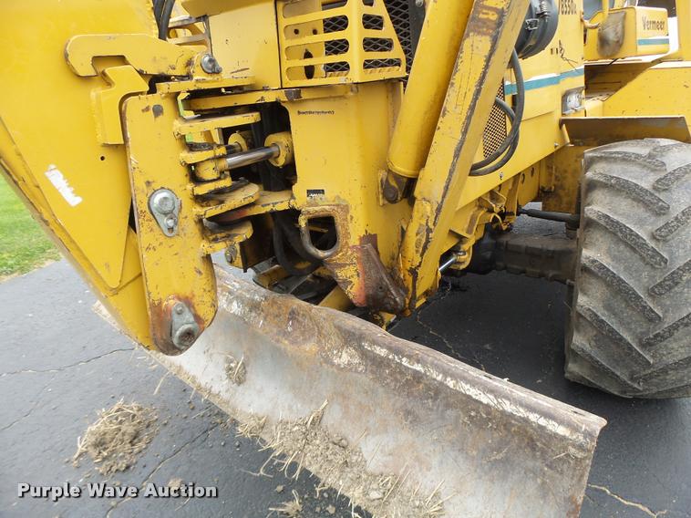 image for item K5676 1999 Vermeer V8550A cable plow