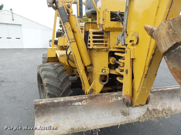 image for item K5676 1999 Vermeer V8550A cable plow