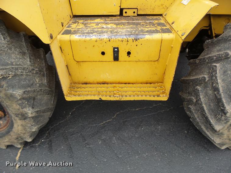 image for item K5676 1999 Vermeer V8550A cable plow