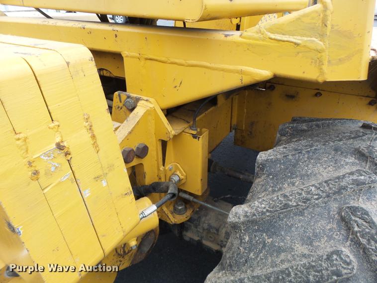 image for item K5676 1999 Vermeer V8550A cable plow