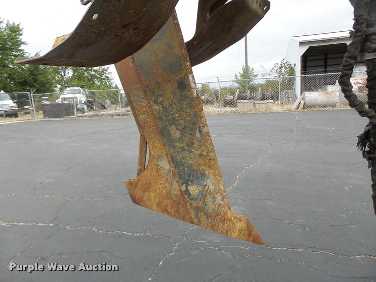 image for item K5676 1999 Vermeer V8550A cable plow