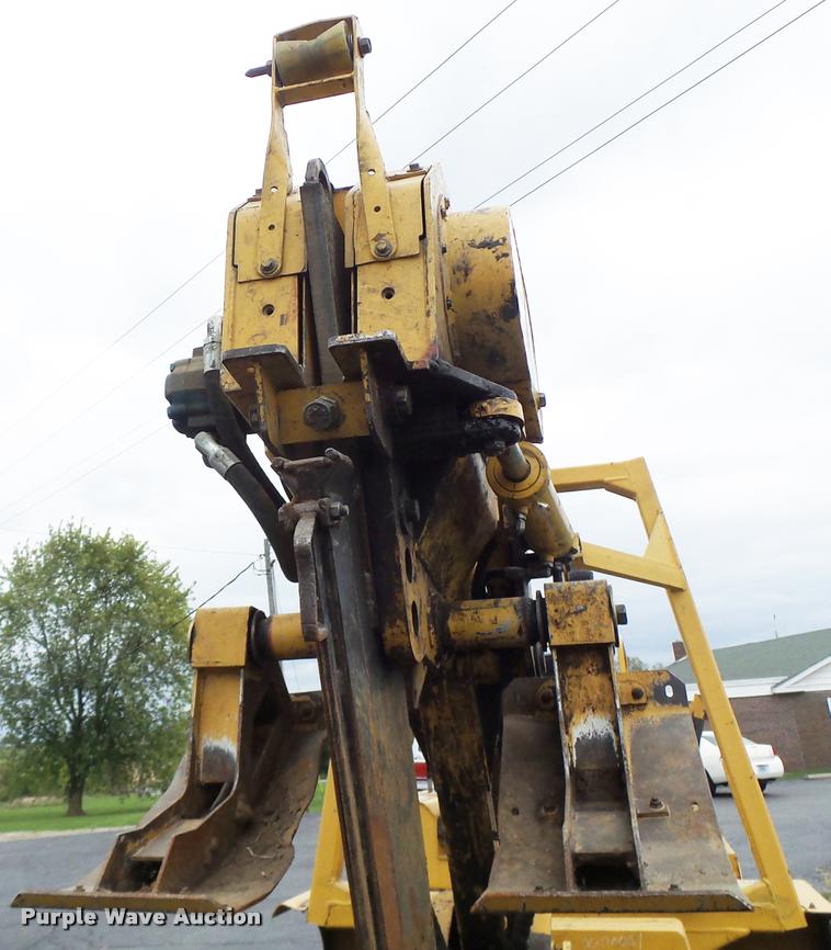 image for item K5676 1999 Vermeer V8550A cable plow