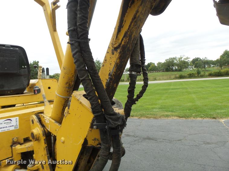 image for item K5676 1999 Vermeer V8550A cable plow