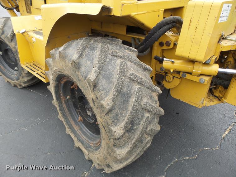 image for item K5676 1999 Vermeer V8550A cable plow