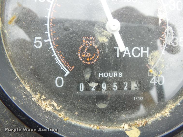 image for item K5676 1999 Vermeer V8550A cable plow