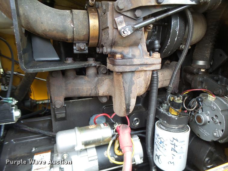 image for item K5676 1999 Vermeer V8550A cable plow